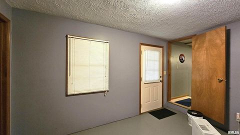 Tiny photo for 12196 LAGUNA Drive, Marion, IL 62959 (MLS # EB459507)