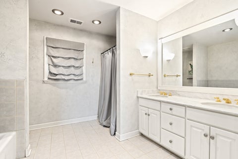 Tiny photo for 312 Westridge Road, Joliet, IL 60431 (MLS # 12769813)