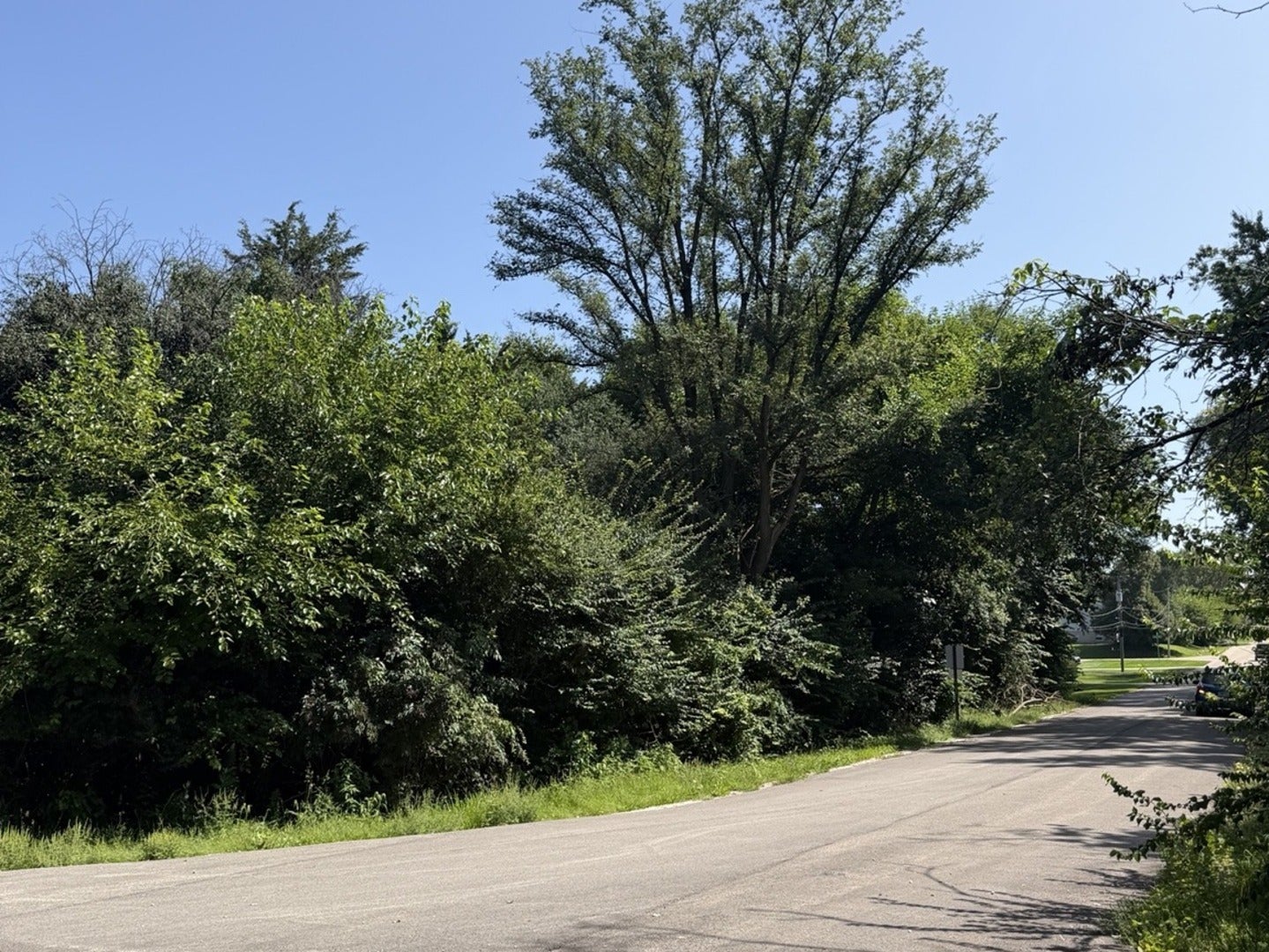 S Maplewood Drive