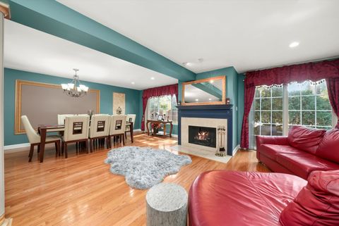 Tiny photo for 2571 Essex Drive, Northbrook, IL 60062 (MLS # 12479097)