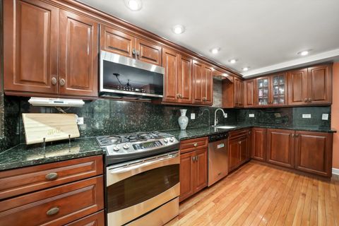 Tiny photo for 2571 Essex Drive, Northbrook, IL 60062 (MLS # 12479097)