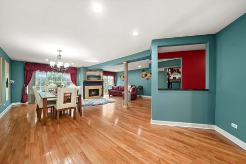 Tiny photo for 2571 Essex Drive, Northbrook, IL 60062 (MLS # 12479097)