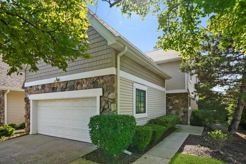 2571 Essex Drive Northbrook IL 60062