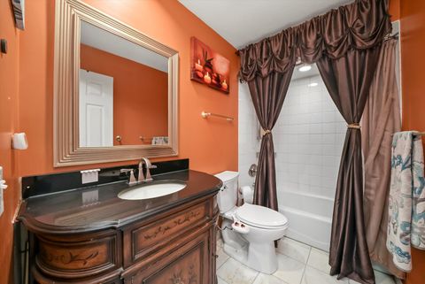 Tiny photo for 2571 Essex Drive, Northbrook, IL 60062 (MLS # 12479097)