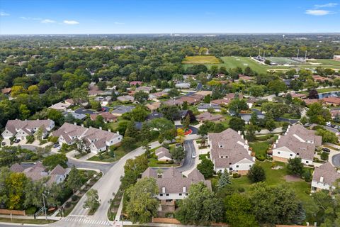 Tiny photo for 2571 Essex Drive, Northbrook, IL 60062 (MLS # 12479097)