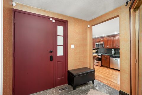 Tiny photo for 2571 Essex Drive, Northbrook, IL 60062 (MLS # 12479097)