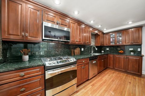 Tiny photo for 2571 Essex Drive, Northbrook, IL 60062 (MLS # 12479097)