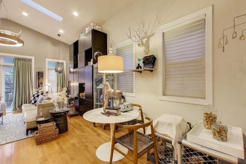 Tiny photo for 3015 N Damen Avenue #3, Chicago, IL 60618 (MLS # 12473698)