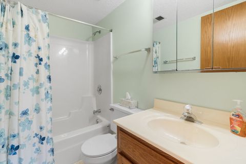 Tiny photo for 3119 Ingalls Avenue #2A, Joliet, IL 60435 (MLS # 12449526)