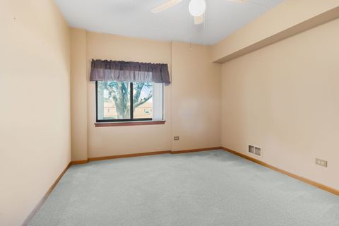 Tiny photo for 3119 Ingalls Avenue #2A, Joliet, IL 60435 (MLS # 12449526)