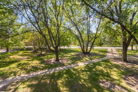Tiny photo for 3119 Ingalls Avenue #2A, Joliet, IL 60435 (MLS # 12449526)