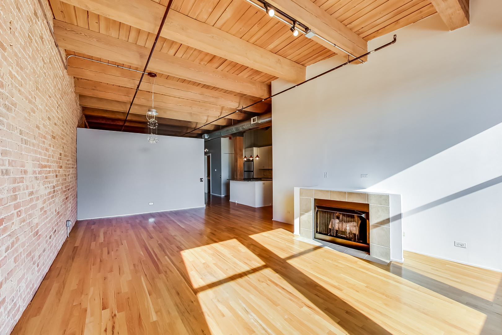 728 W JACKSON Boulevard 616