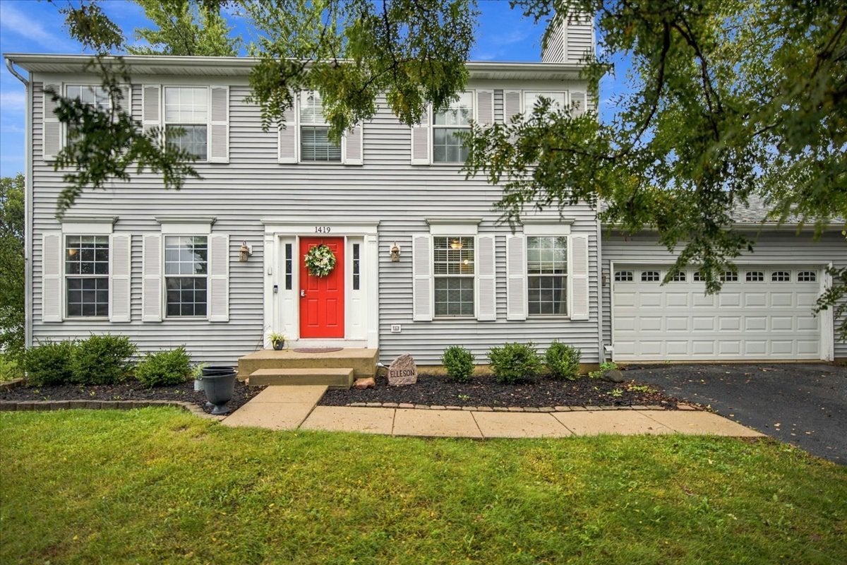 1419 Chestnut Court