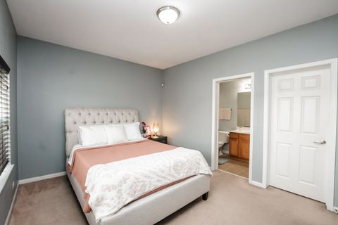 Tiny photo for 1838 N Laramie Avenue #B, Chicago, IL 60639 (MLS # 12535217)