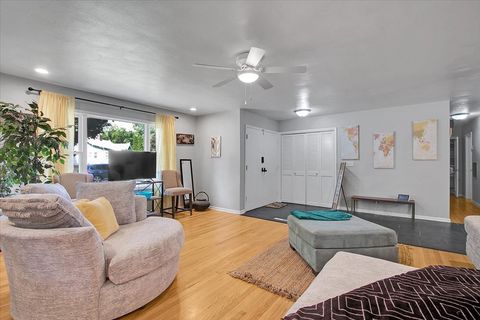 Tiny photo for 1708 Montague Road, Rockford, IL 61102 (MLS # 12483888)