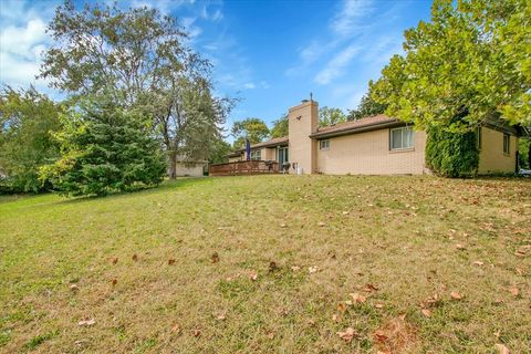 Tiny photo for 1708 Montague Road, Rockford, IL 61102 (MLS # 12483888)