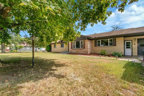Tiny photo for 1708 Montague Road, Rockford, IL 61102 (MLS # 12483888)