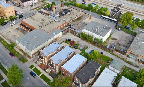 3659 W Harrison Street Chicago IL 60624