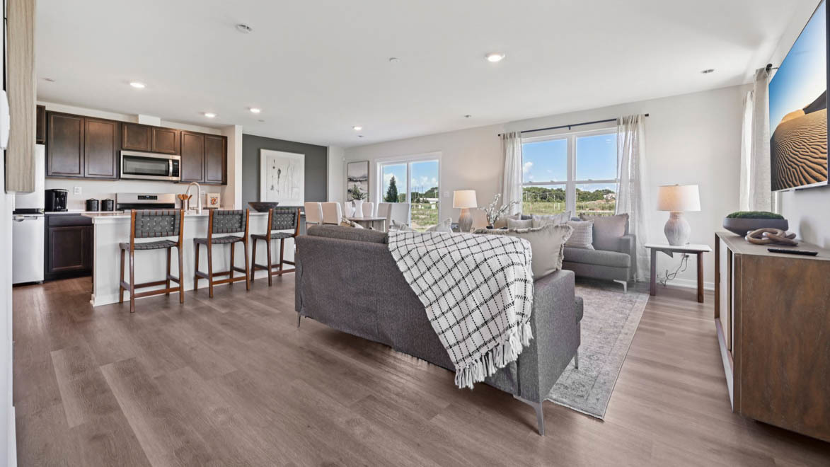 3537 Richardson Circle