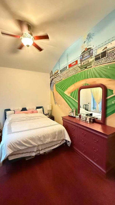 Tiny photo for 422 W 42nd Place, Chicago, IL 60609 (MLS # 12639633)