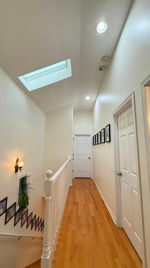 Tiny photo for 422 W 42nd Place, Chicago, IL 60609 (MLS # 12639633)