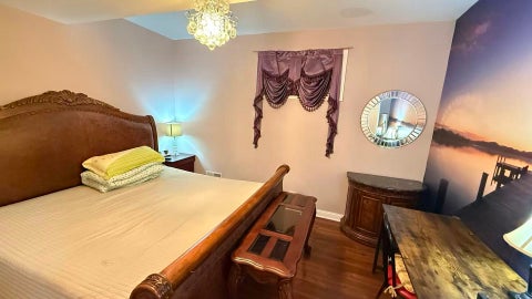 Tiny photo for 422 W 42nd Place, Chicago, IL 60609 (MLS # 12639633)