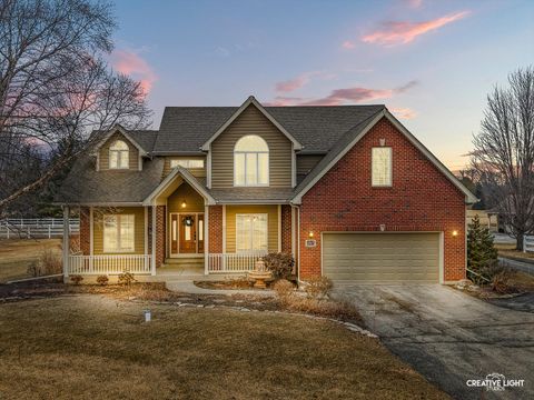 Photo of 1813 Winchester Court, Oswego, IL 60543 (MLS # 12558829)