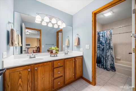 Tiny photo for 1813 Winchester Court, Oswego, IL 60543 (MLS # 12558829)