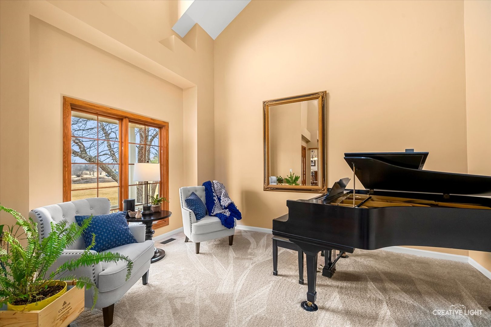 1813 Winchester Court