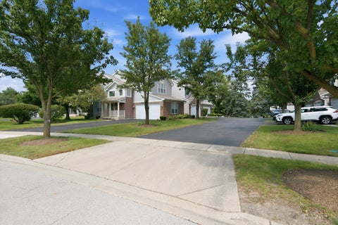 Tiny photo for 24 Stonegate Lane, Streamwood, IL 60107 (MLS # 12746946)
