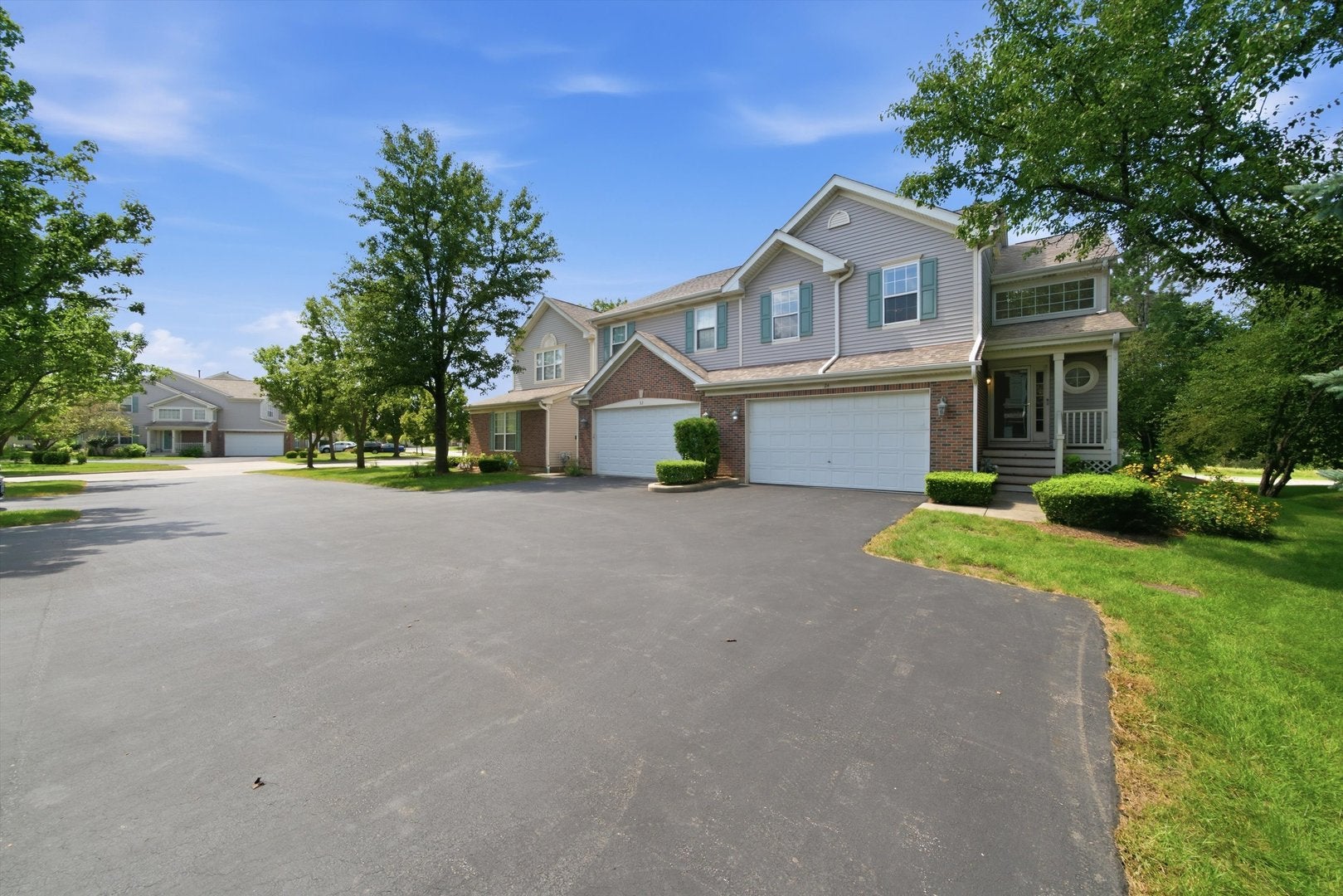 24 Stonegate Lane