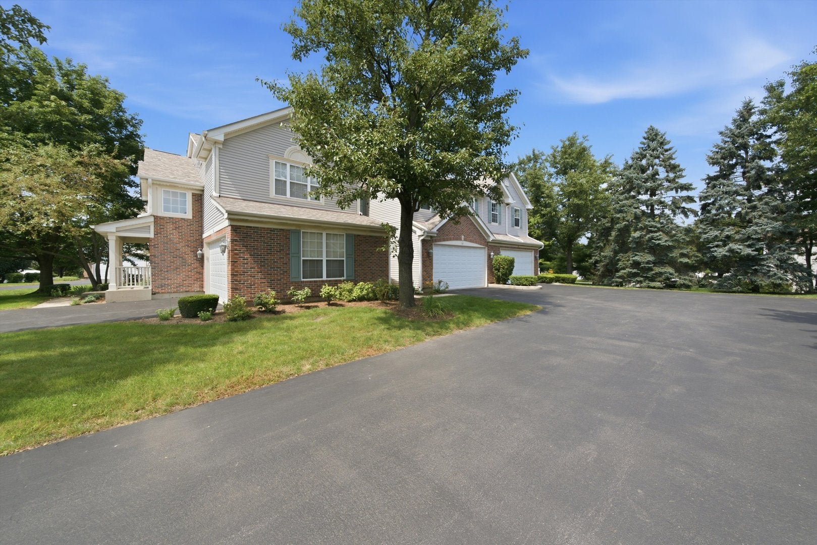 24 Stonegate Lane