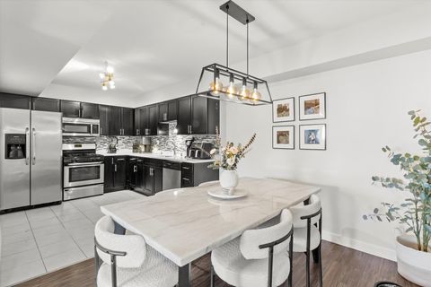 Tiny photo for 727 Killarney Court #1C, Schaumburg, IL 60193 (MLS # 12489680)