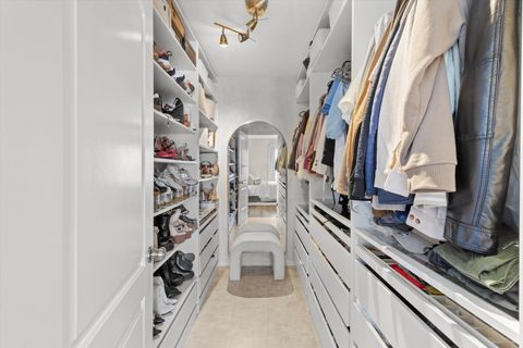 Tiny photo for 727 Killarney Court #1C, Schaumburg, IL 60193 (MLS # 12489680)