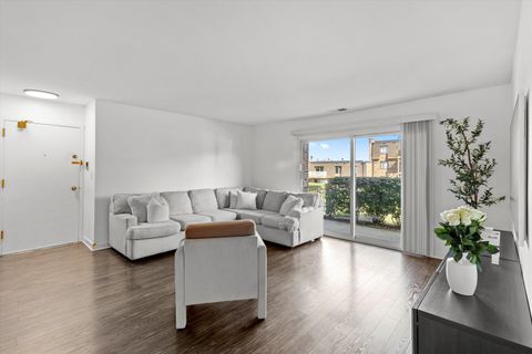 Tiny photo for 727 Killarney Court #1C, Schaumburg, IL 60193 (MLS # 12489680)