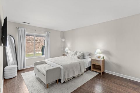 Tiny photo for 727 Killarney Court #1C, Schaumburg, IL 60193 (MLS # 12489680)