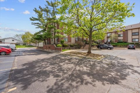 Photo of 399 Wilmington Drive #103C, Bartlett, IL 60103 (MLS # 12618348)