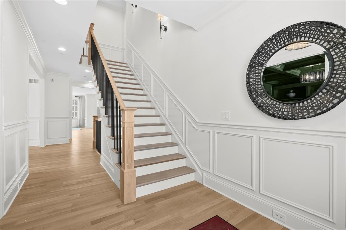 2067 Deer (LOT 23) Trail