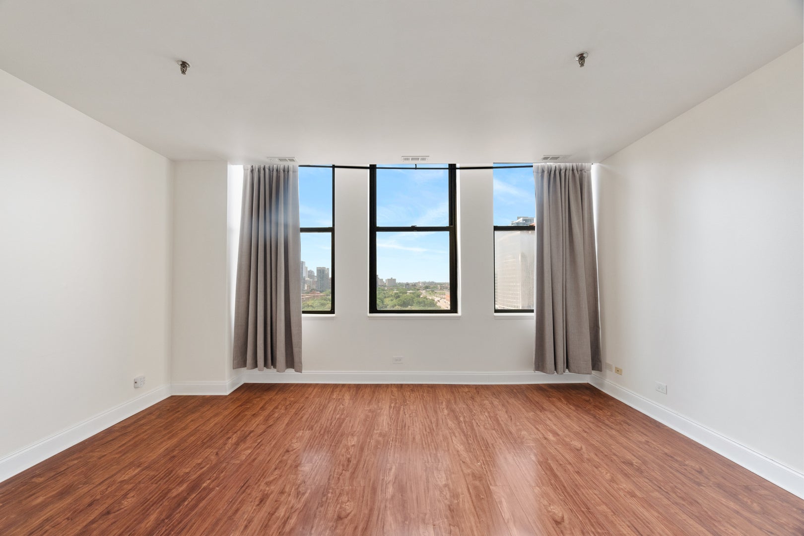 780 S Federal Street 1009