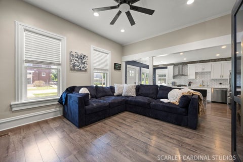 Tiny photo for 27 N Lincoln Street, Batavia, IL 60510 (MLS # 12658104)