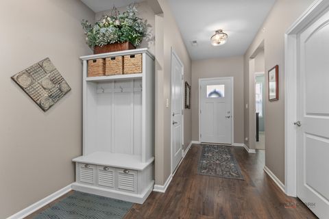 Tiny photo for Gurnee, IL 60031 (MLS # 12591481)