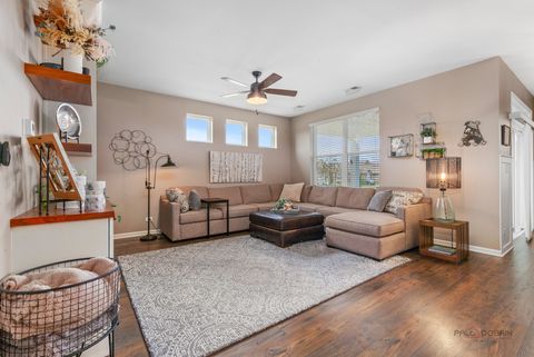 Tiny photo for Gurnee, IL 60031 (MLS # 12591481)