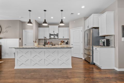 Tiny photo for Gurnee, IL 60031 (MLS # 12591481)