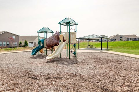 Tiny photo for Gurnee, IL 60031 (MLS # 12591481)