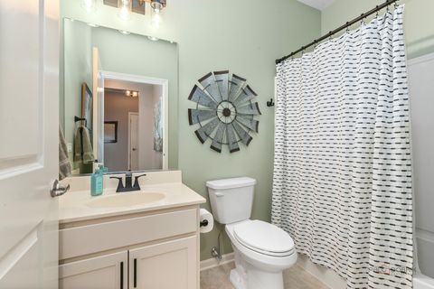 Tiny photo for Gurnee, IL 60031 (MLS # 12591481)