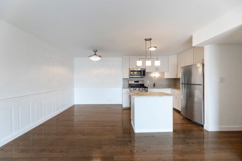 Tiny photo for 9820 S Pulaski Road #213, Oak Lawn, IL 60453 (MLS # 12488784)