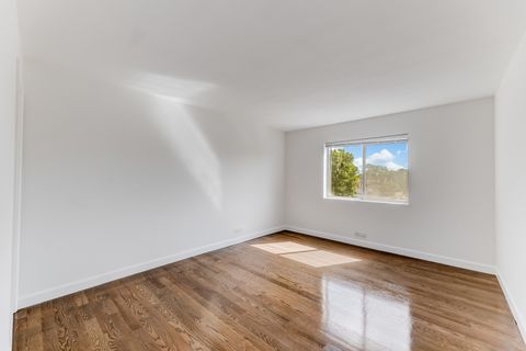 Tiny photo for 9820 S Pulaski Road #213, Oak Lawn, IL 60453 (MLS # 12488784)