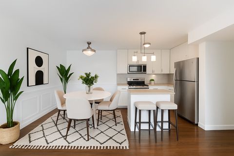 Tiny photo for 9820 S Pulaski Road #213, Oak Lawn, IL 60453 (MLS # 12488784)