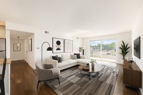 Photo of 9820 S Pulaski Road #213, Oak Lawn, IL 60453 (MLS # 12488784)