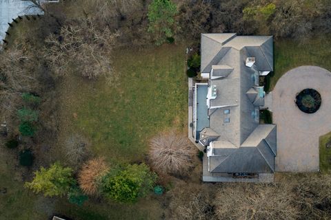 Tiny photo for 11361 W Plainfield Road, Indian Head Park, IL 60525 (MLS # 12571710)